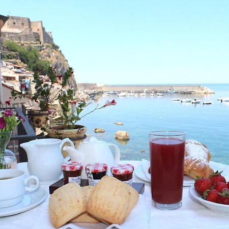 Principe Di Scilla Hotel Екстериор снимка